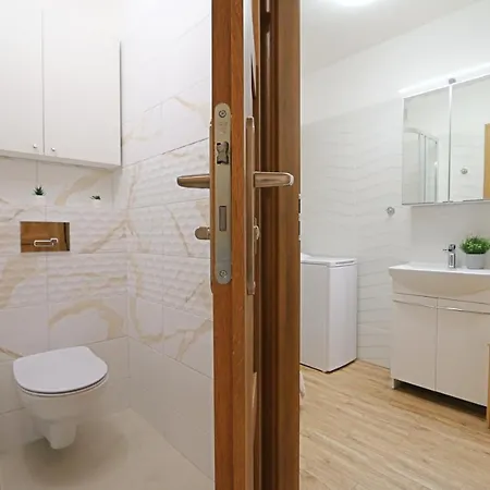 Sunset - Sikorskiego - Sloneczne Mieszkanie W Centrum, Park Zdrojowy 100m *